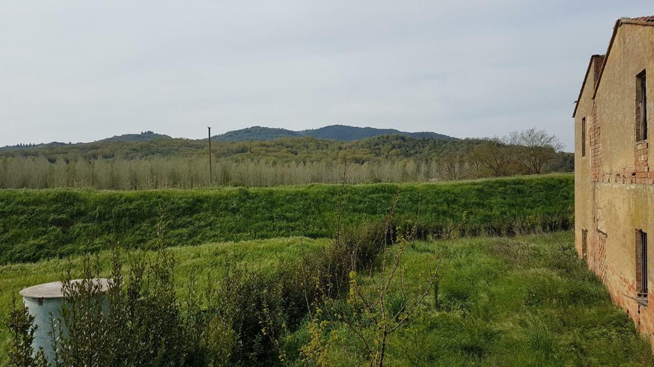 Grilli Valle Degli Etruschi B&B מראה חיצוני תמונה