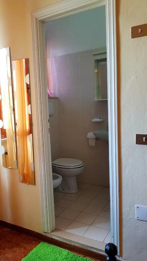 Grilli Valle Degli Etruschi B&B מראה חיצוני תמונה